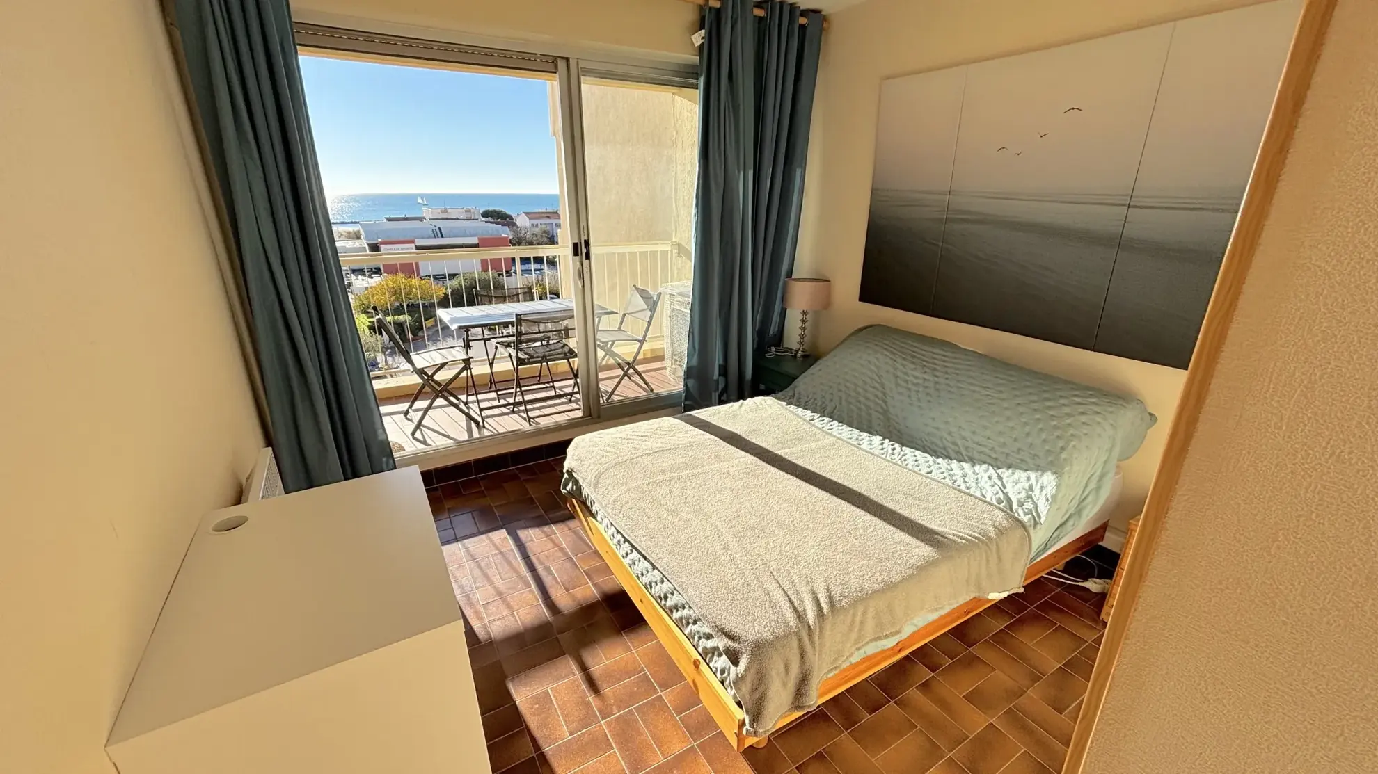 Appartement F2 avec terrasse ensoleillée et vue mer à Carnon-Plage 