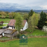 Maison individuelle 8 pièces avec terrasse, jardin et annexes à Molles