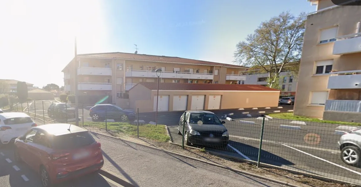 Appartement T2 avec terrasse et parking à Saint-Estève - Fonctionnel et bien situé 