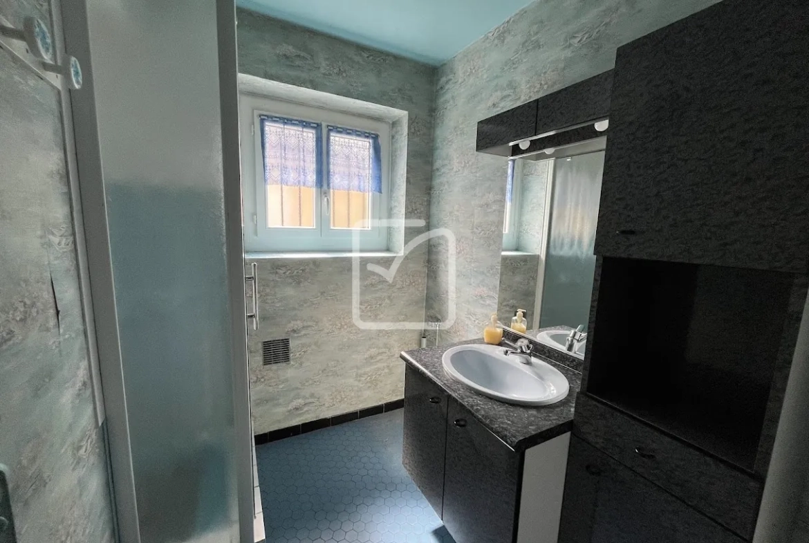 Maison familiale de 130 m² avec jardin à Malemort La Grande Borie 