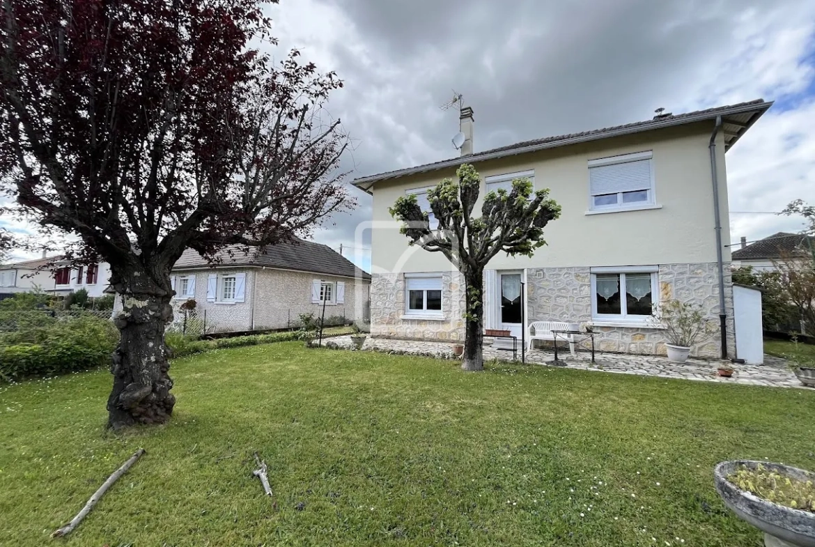 Maison familiale de 130 m² avec jardin à Malemort La Grande Borie 