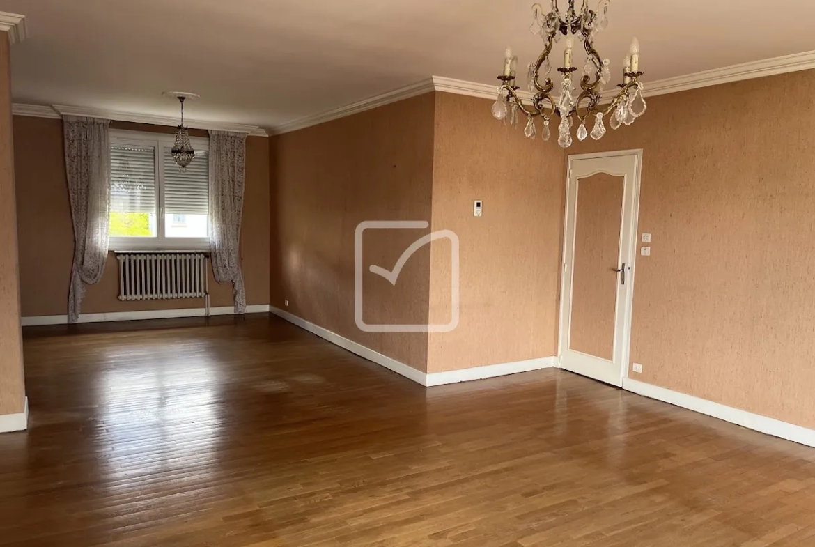 Maison familiale de 130 m² avec jardin à Malemort La Grande Borie 