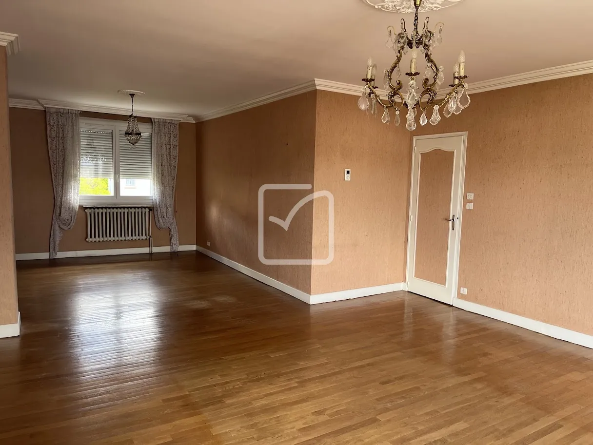 Maison familiale de 130 m² avec jardin à Malemort La Grande Borie 