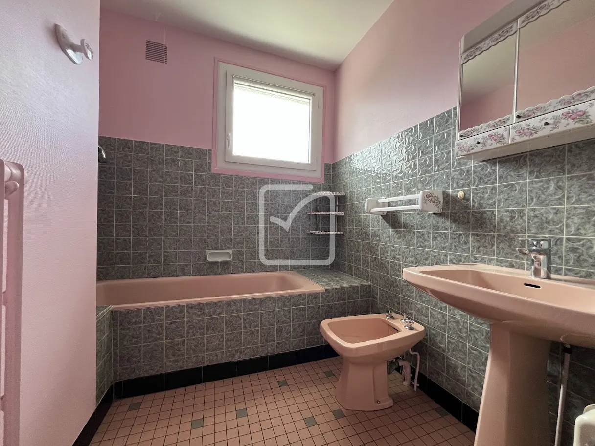 Maison familiale de 130 m² avec jardin à Malemort La Grande Borie 