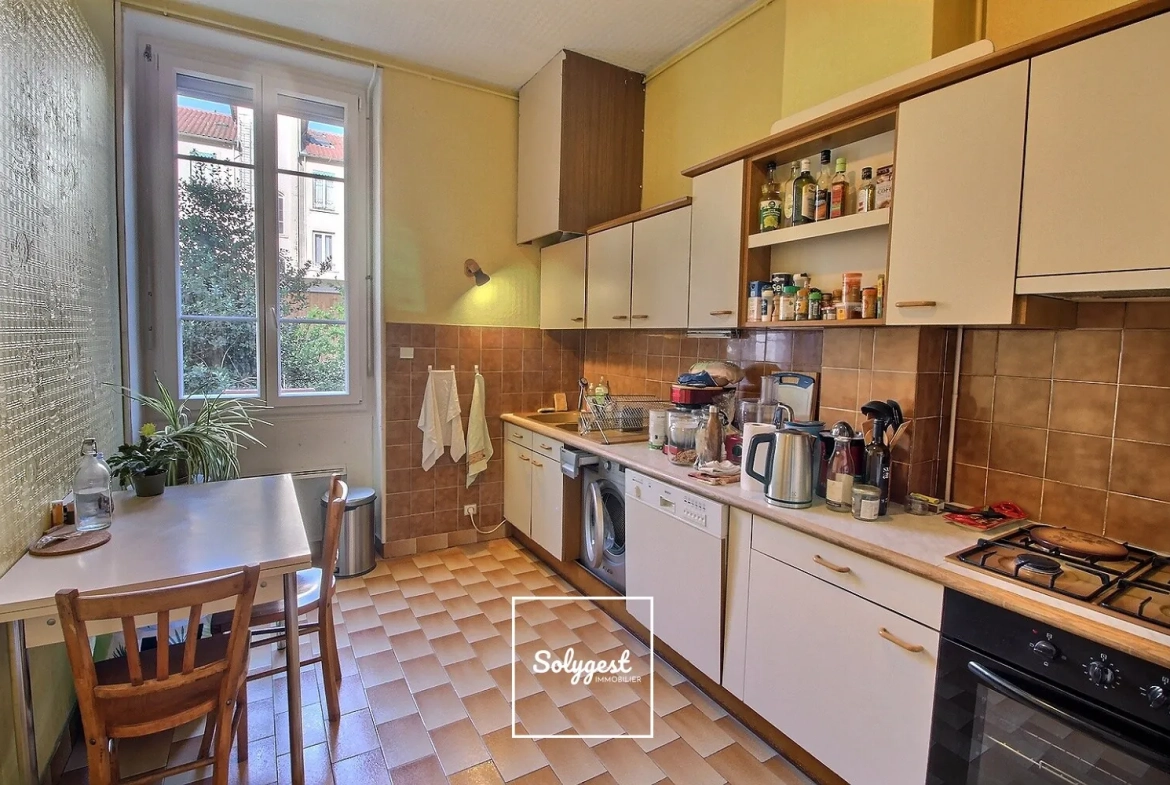 A vendre appartement 2 pièces de 53,50 m² à Lyon 3ème, proches de la Part-Dieu 