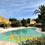 Appartement 2 pièces rénové avec vue dégagée, piscine et accès mer à Bandol
