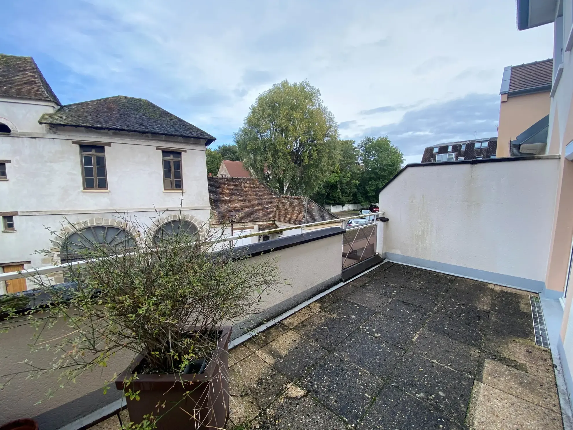 Bel appartement 3 pièces de 64 m² en plein centre de Viry Châtillon 
