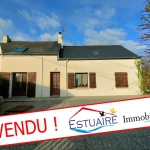 Maison à vendre à La Chapelle Launay avec grand terrain et potentiel d'aménagement