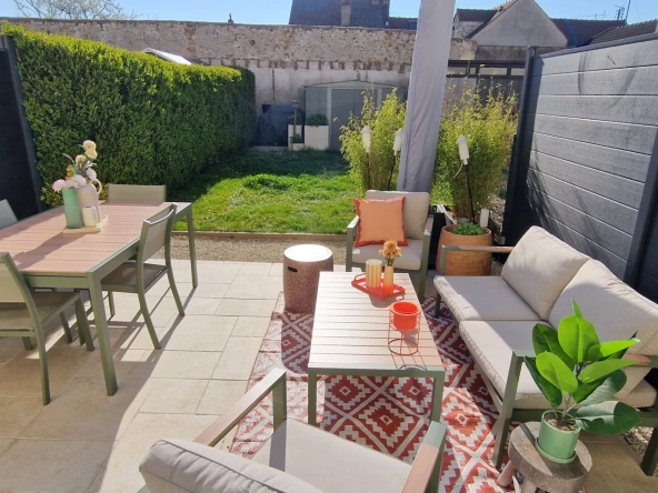 Maison moderne avec jardin à Marolles-en-Hurepoix – 2 chambres, parking privé