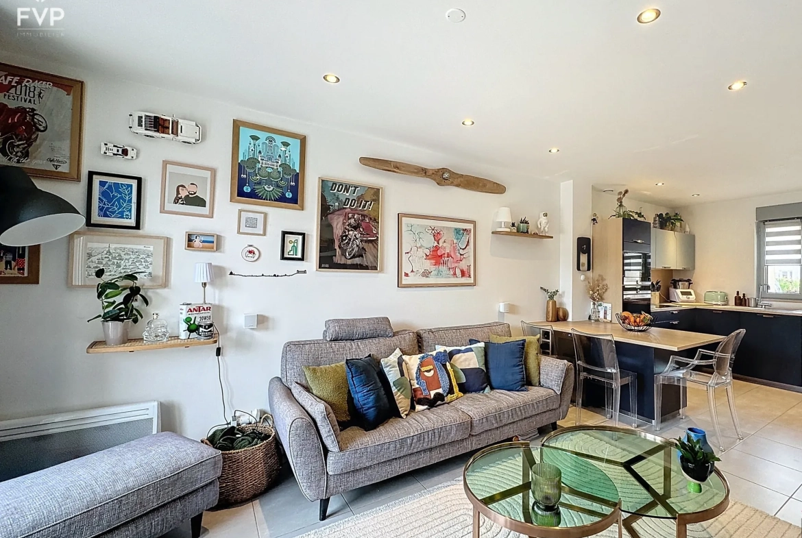 Maison moderne avec jardin à Marolles-en-Hurepoix – 2 chambres, parking privé 