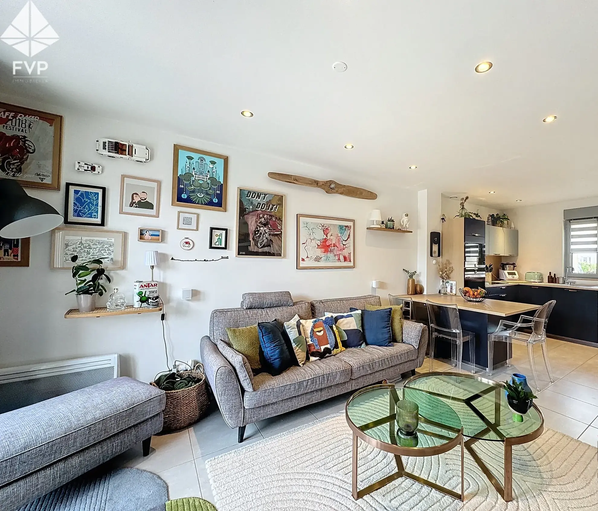 Maison moderne avec jardin à Marolles-en-Hurepoix – 2 chambres, parking privé 