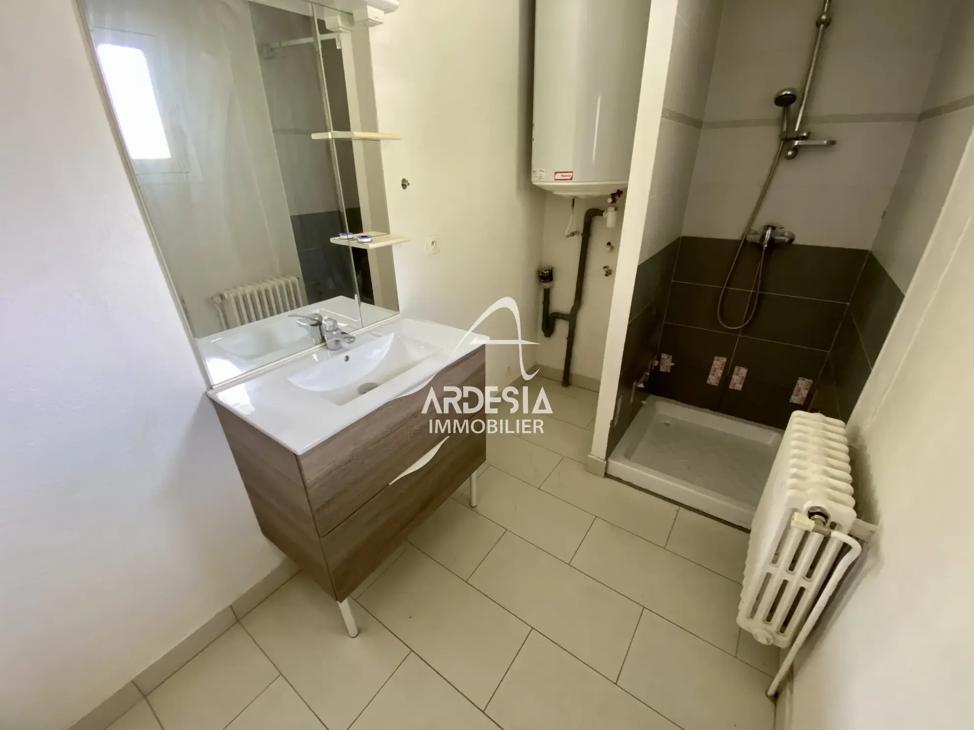 Appartement T3 avec Jardin et Garage à Saint-Julien-Mont-Denis 