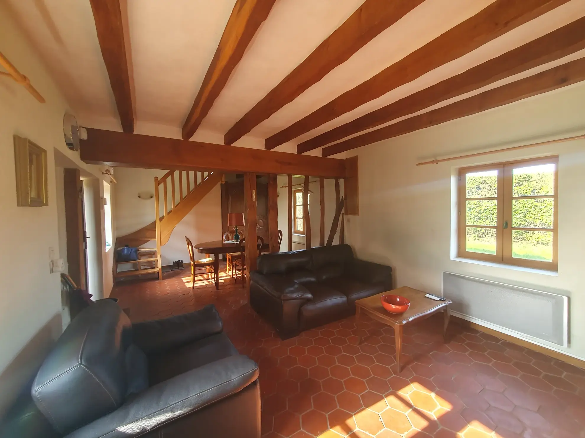 Maison rénovée avec jardin à Cormeilles en Normandie - 3 pièces, 2 chambres 