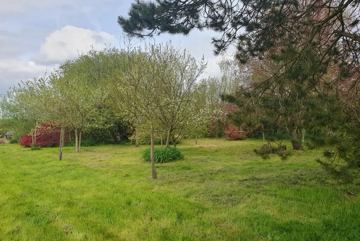 Maison rénovée avec jardin à Cormeilles en Normandie - 3 pièces, 2 chambres 
