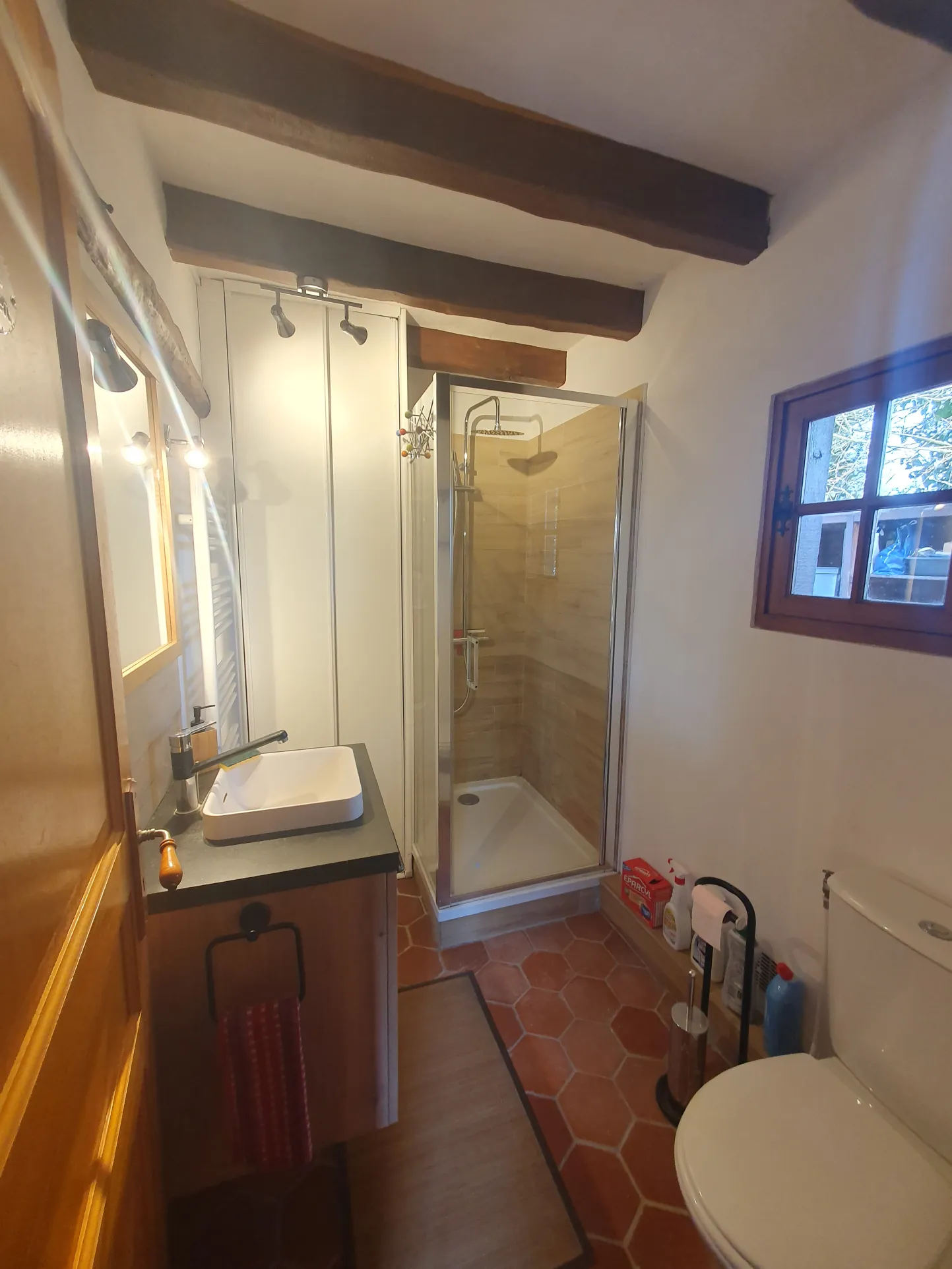 Maison rénovée avec jardin à Cormeilles en Normandie - 3 pièces, 2 chambres 