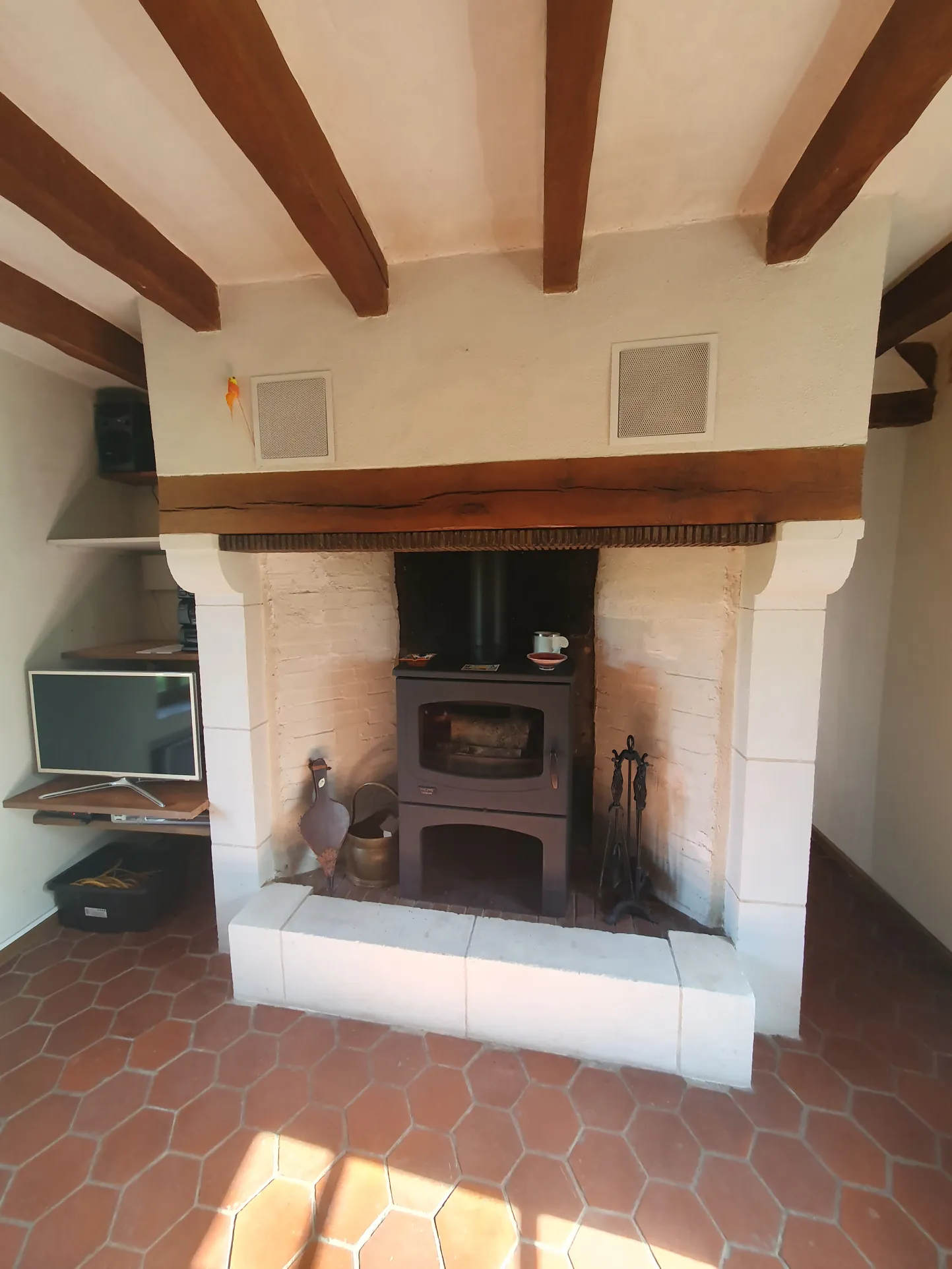 Maison rénovée avec jardin à Cormeilles en Normandie - 3 pièces, 2 chambres 