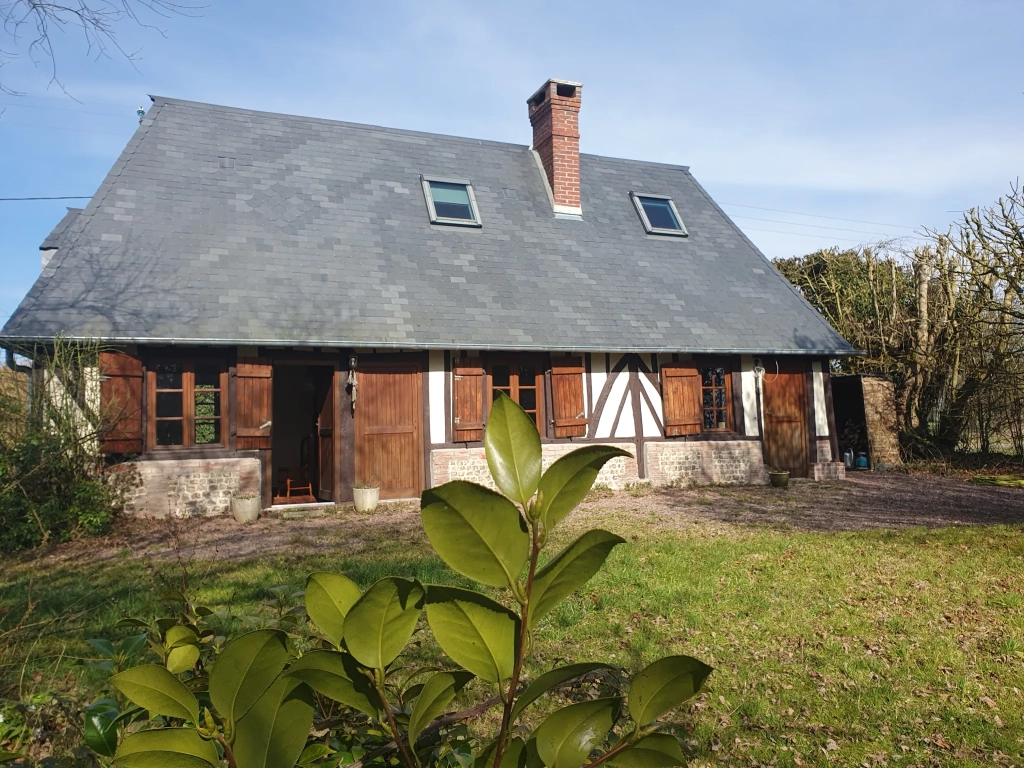 Maison rénovée avec jardin à Cormeilles en Normandie - 3 pièces, 2 chambres
