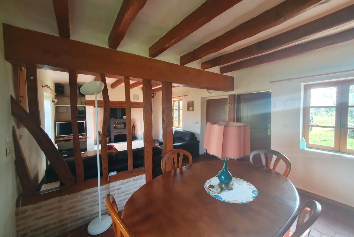 Maison rénovée avec jardin à Cormeilles en Normandie - 3 pièces, 2 chambres 