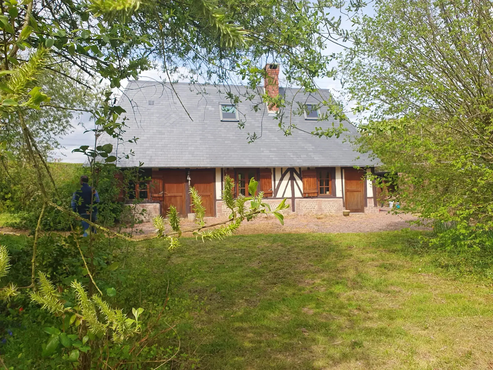 Maison rénovée avec jardin à Cormeilles en Normandie - 3 pièces, 2 chambres 