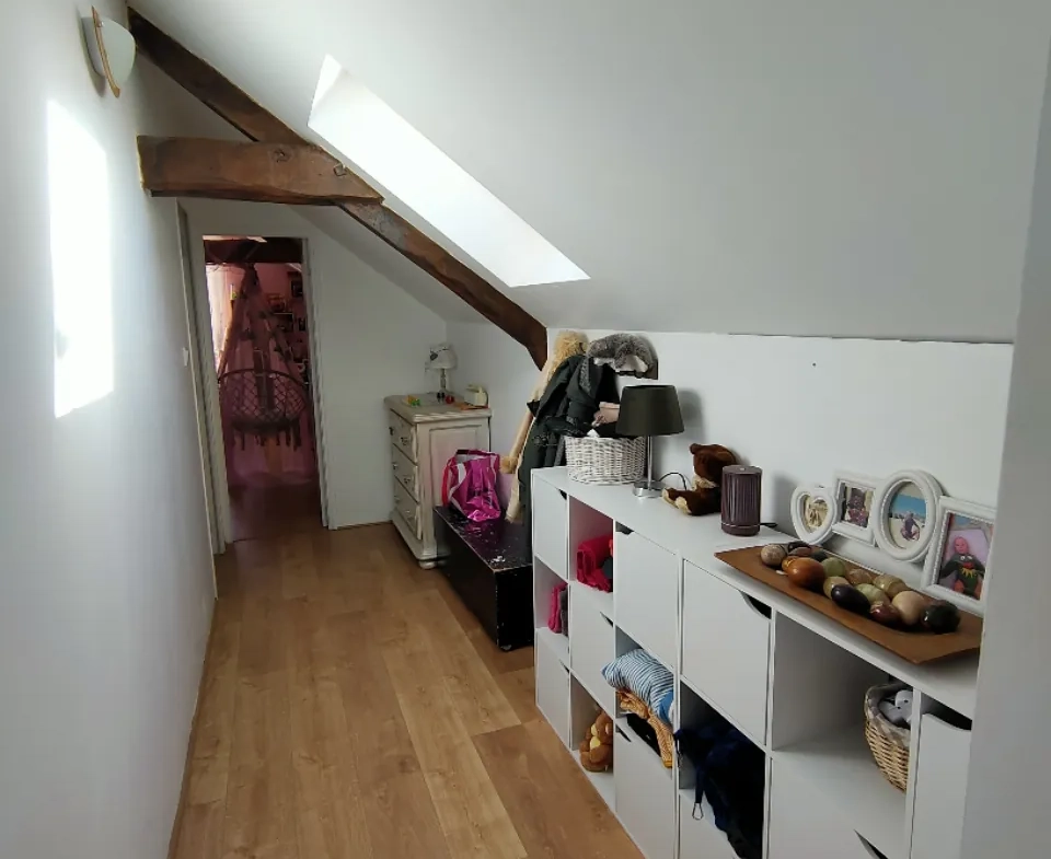 Belle maison en pierre rénovée de 190 m² avec dépendances à Saint-Augustin 
