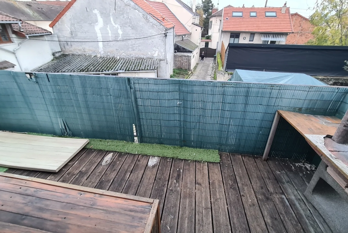 Studio à vendre à Wissous - 26 m² avec parking et terrasse 