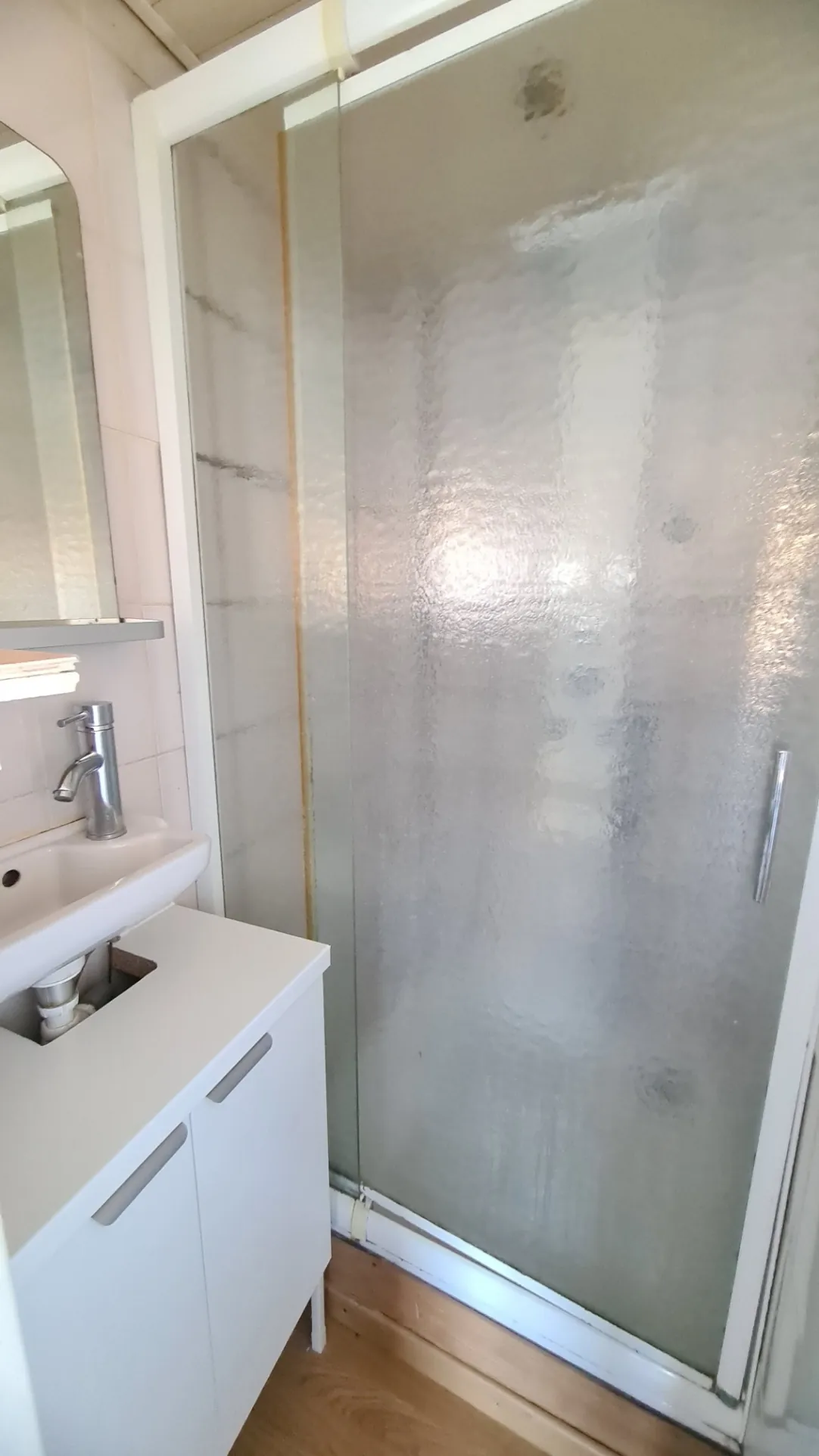 Studio à vendre à Wissous - 26 m² avec parking et terrasse 