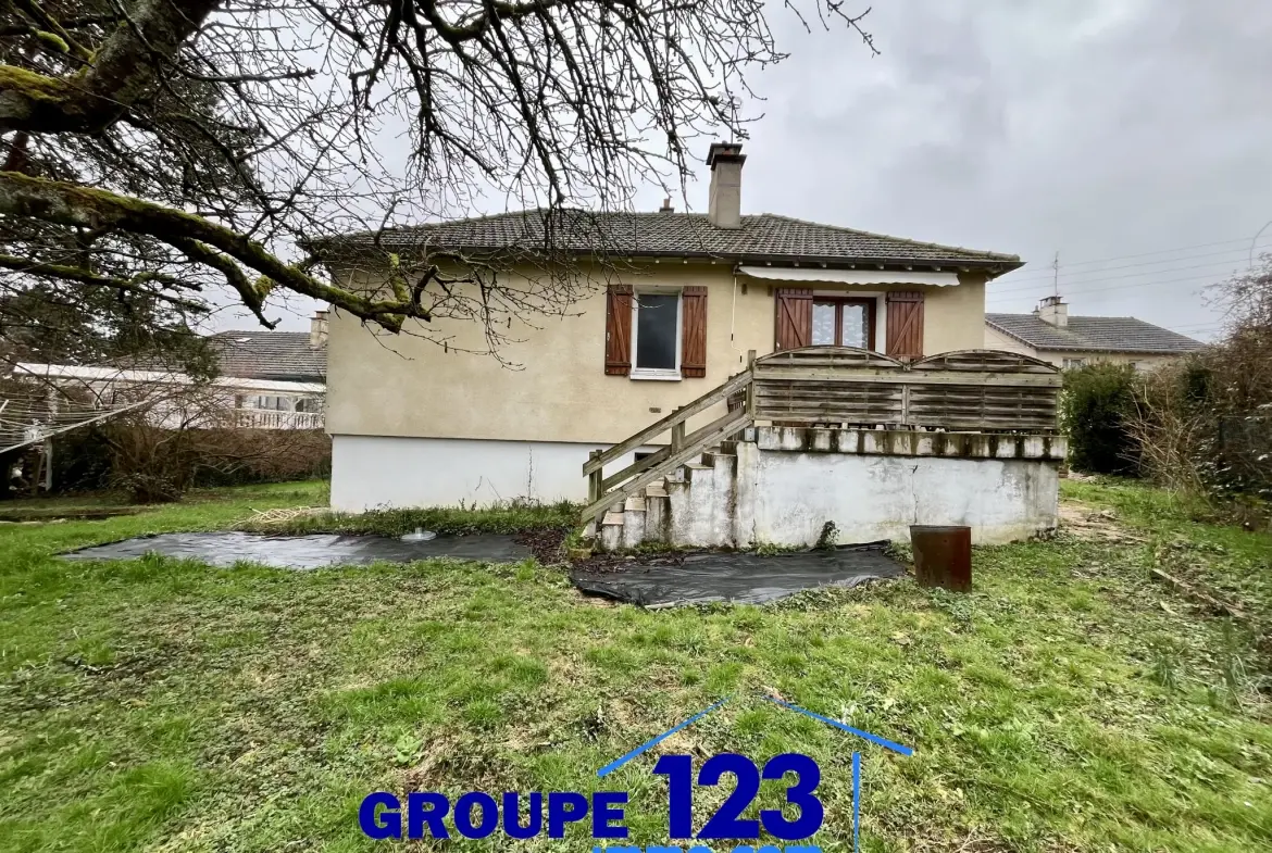 À vendre à Auxerre : pavillon avec sous-sol et terrain spacieux de 1009 m² 