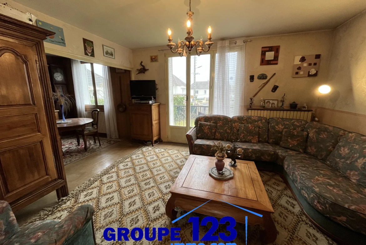 À vendre à Auxerre : pavillon avec sous-sol et terrain spacieux de 1009 m² 