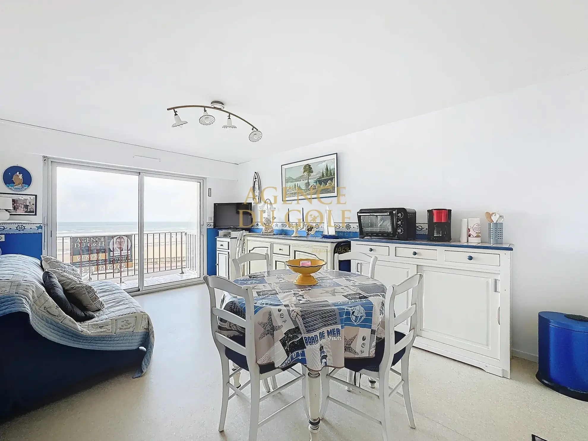 Appartement T2 en front de mer à Stella Plage avec balcon, cave et parking 