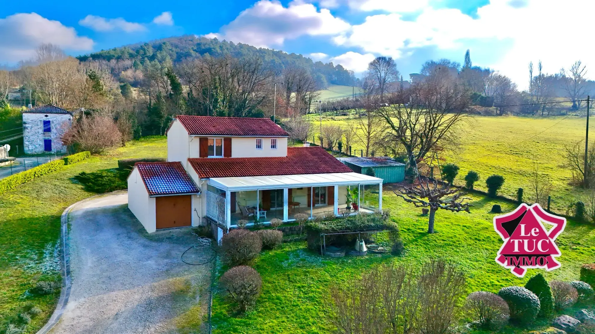 Belle maison familiale avec jardin et vérandas chauffées à Penne d'Agenais 