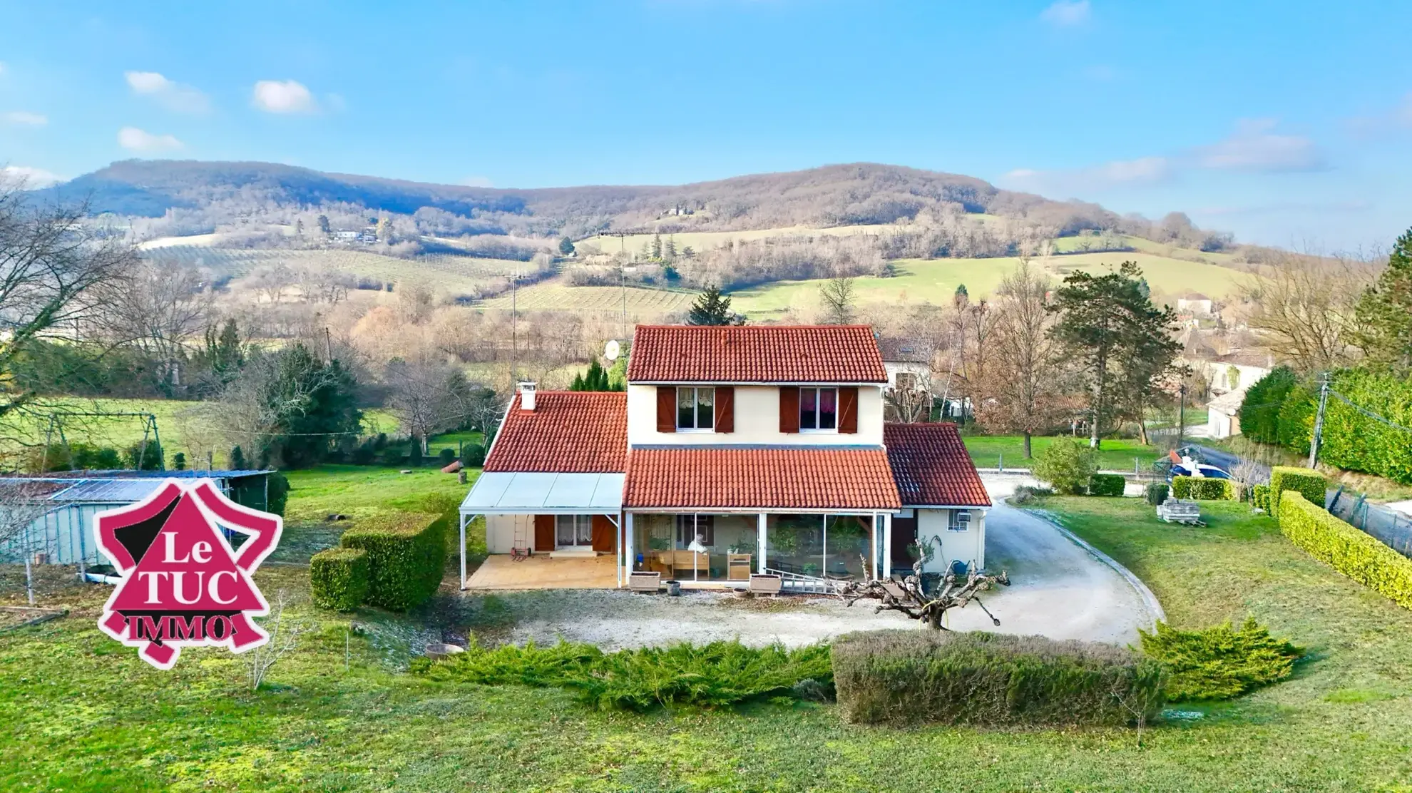 Belle maison familiale avec jardin et vérandas chauffées à Penne d'Agenais 