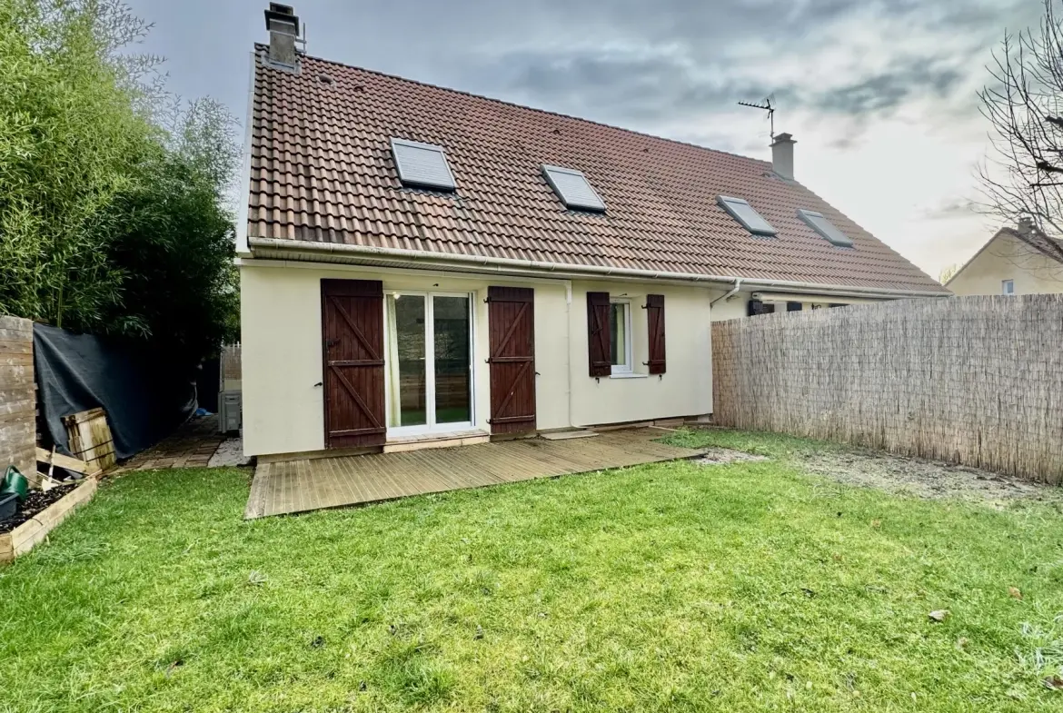 Belle maison de 90m² à Mantes-la-Ville avec jardin clos et proximité des écoles 