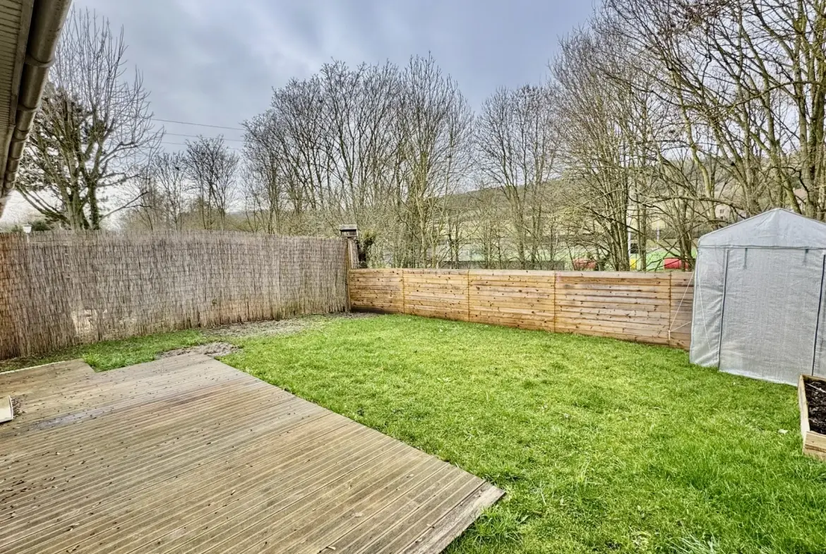 Belle maison de 90m² à Mantes-la-Ville avec jardin clos et proximité des écoles 