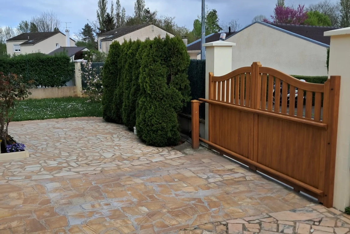 Maison en viager occupé à Lesigny - 135 m² avec garage et jardin 