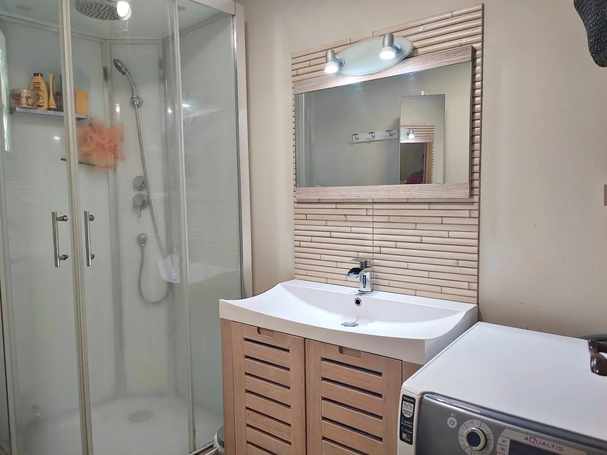 Achat appartement rénové de 4 pièces en triplex à Roquebillière, vallée de la Vésubie 
