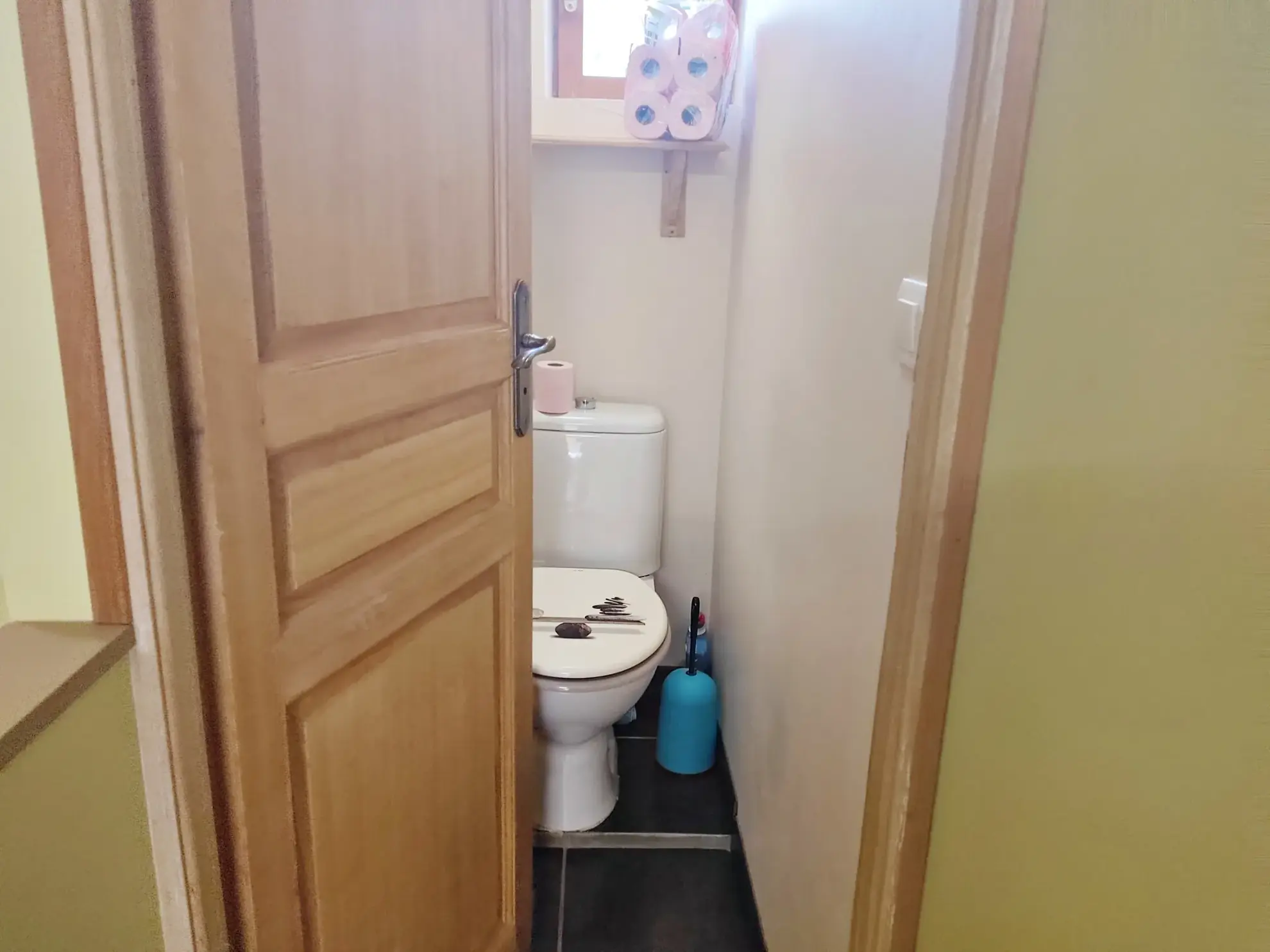 Achat appartement rénové de 4 pièces en triplex à Roquebillière, vallée de la Vésubie 