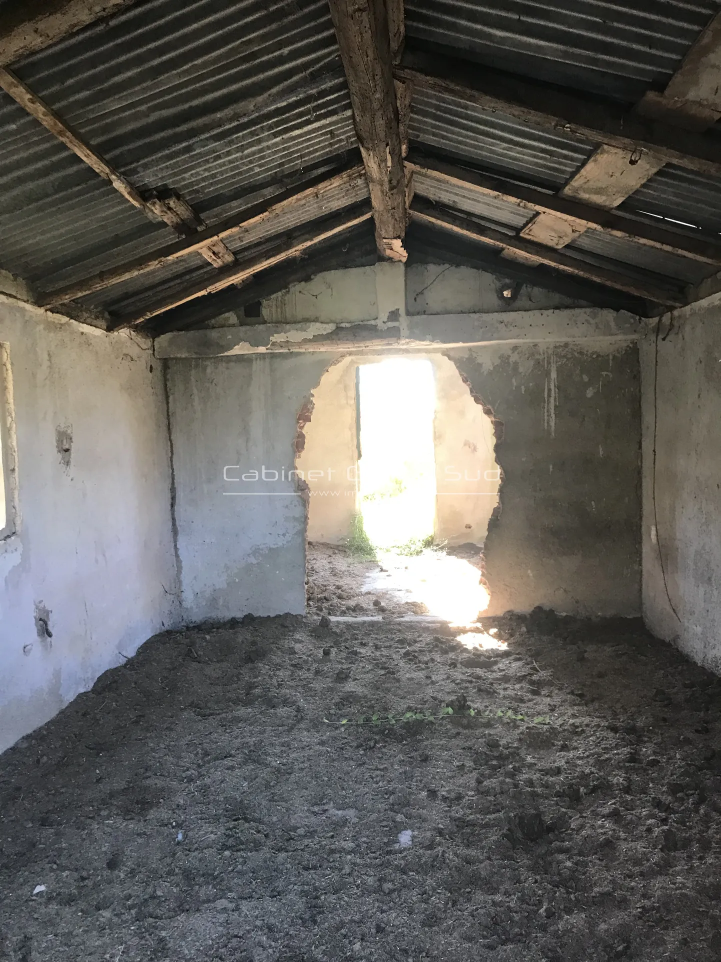 Terrain de loisir de 1488 m² avec mazot à Mauguio, proche de l'étang de l'Or 