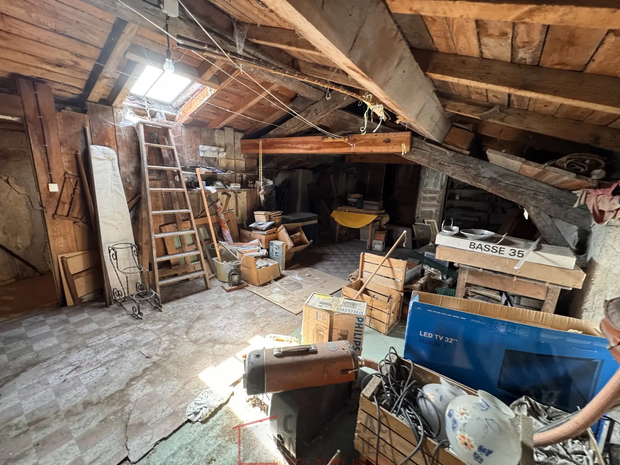 Maison familiale à Saint-Flour avec vue imprenable et proche centre historique 