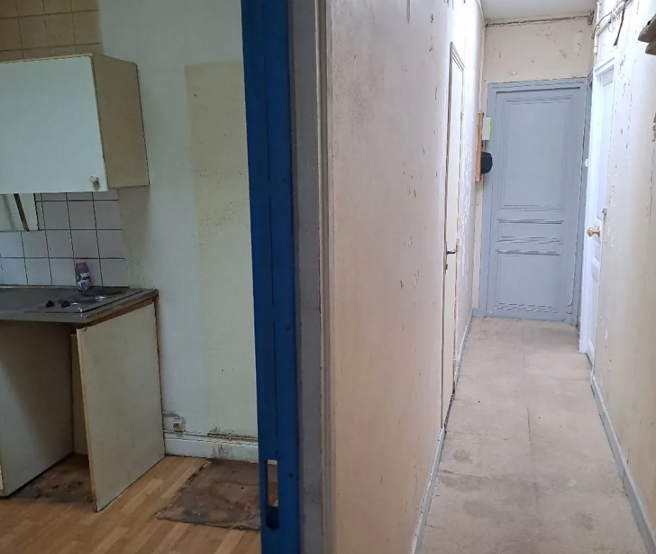 Chambre de service à vendre près de Porte de Versailles à Paris - 8,72 m² 