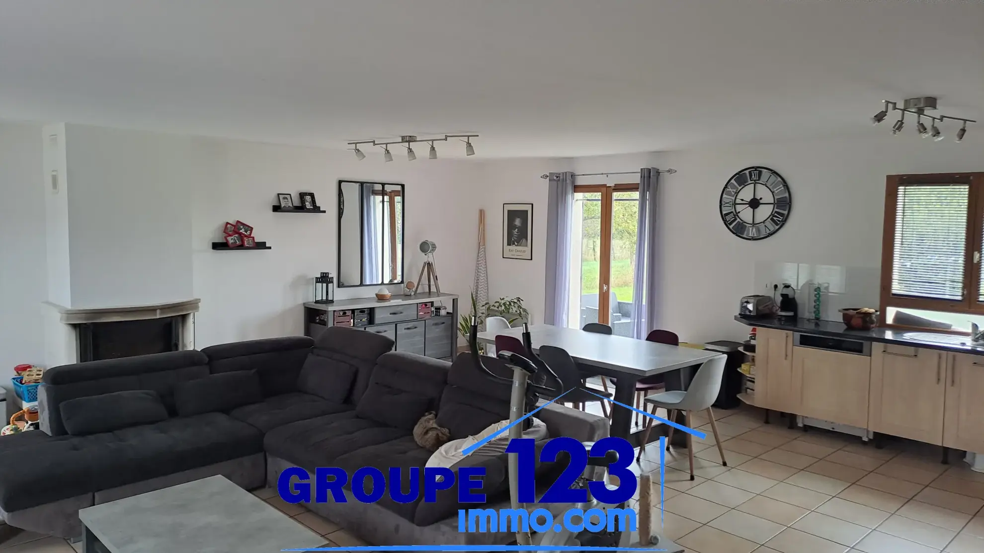 Maison familiale de 142 m² avec 4 chambres à La Celle Saint Cyr 