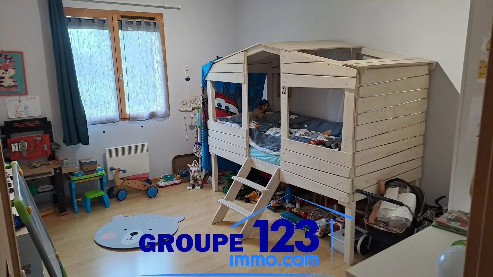 Maison familiale de 142 m² avec 4 chambres à La Celle Saint Cyr 