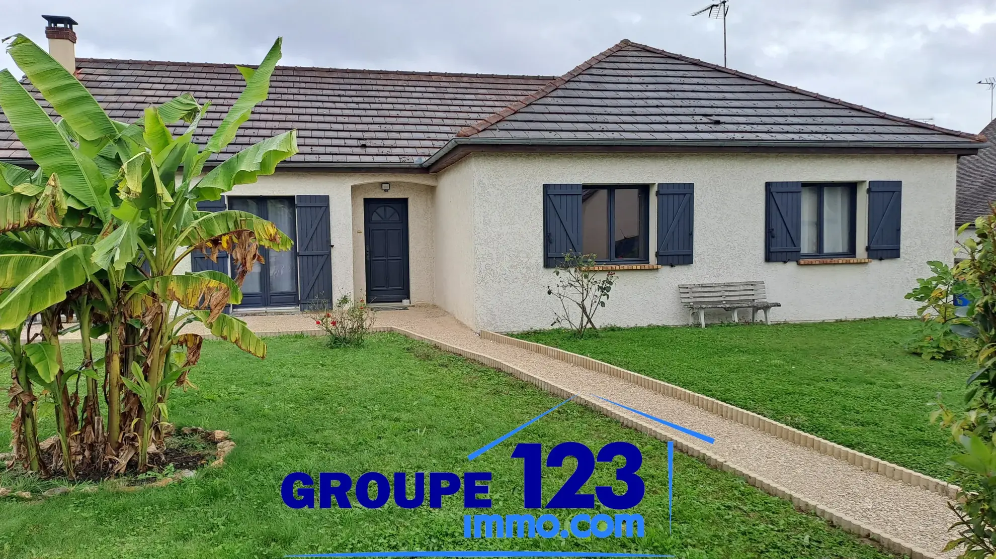 Maison familiale de 142 m² avec 4 chambres à La Celle Saint Cyr 