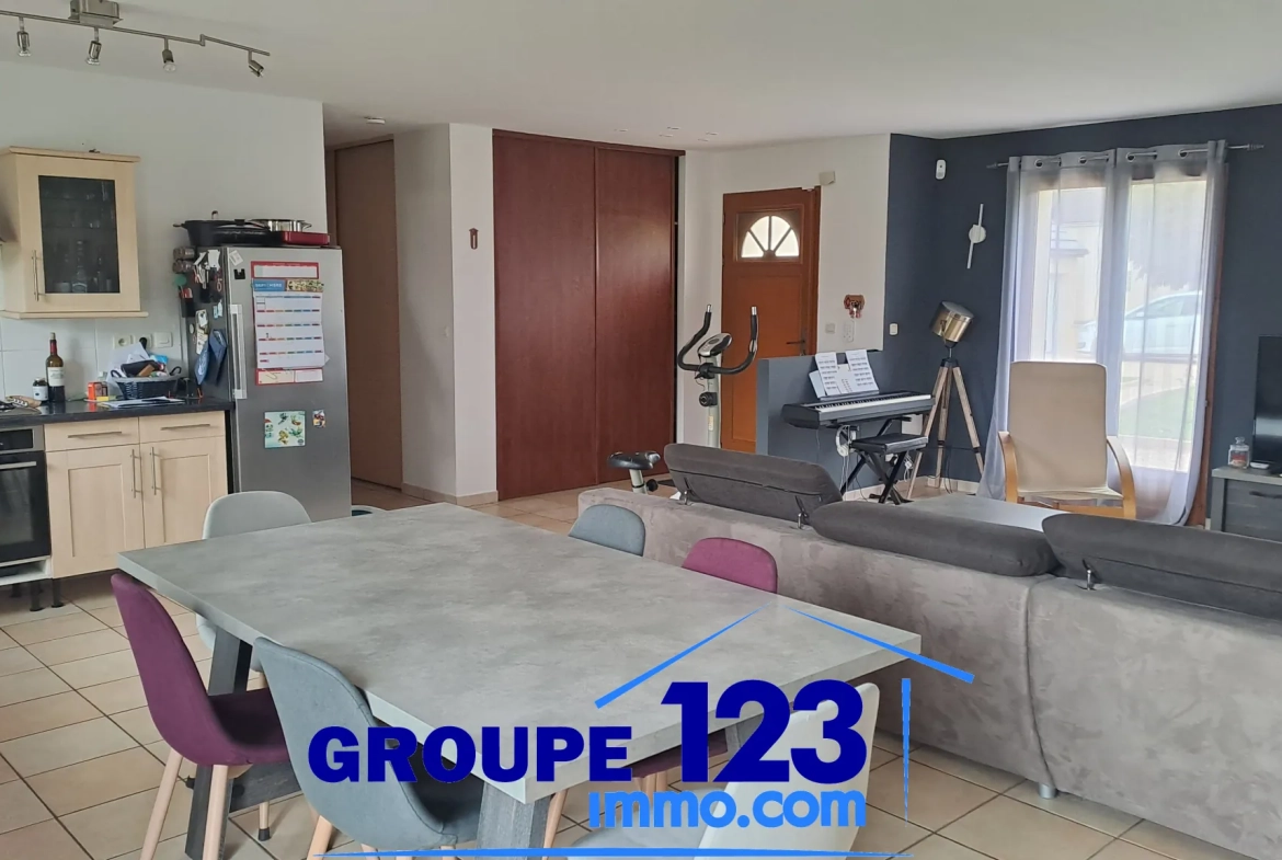 Maison familiale de 142 m² avec 4 chambres à La Celle Saint Cyr 