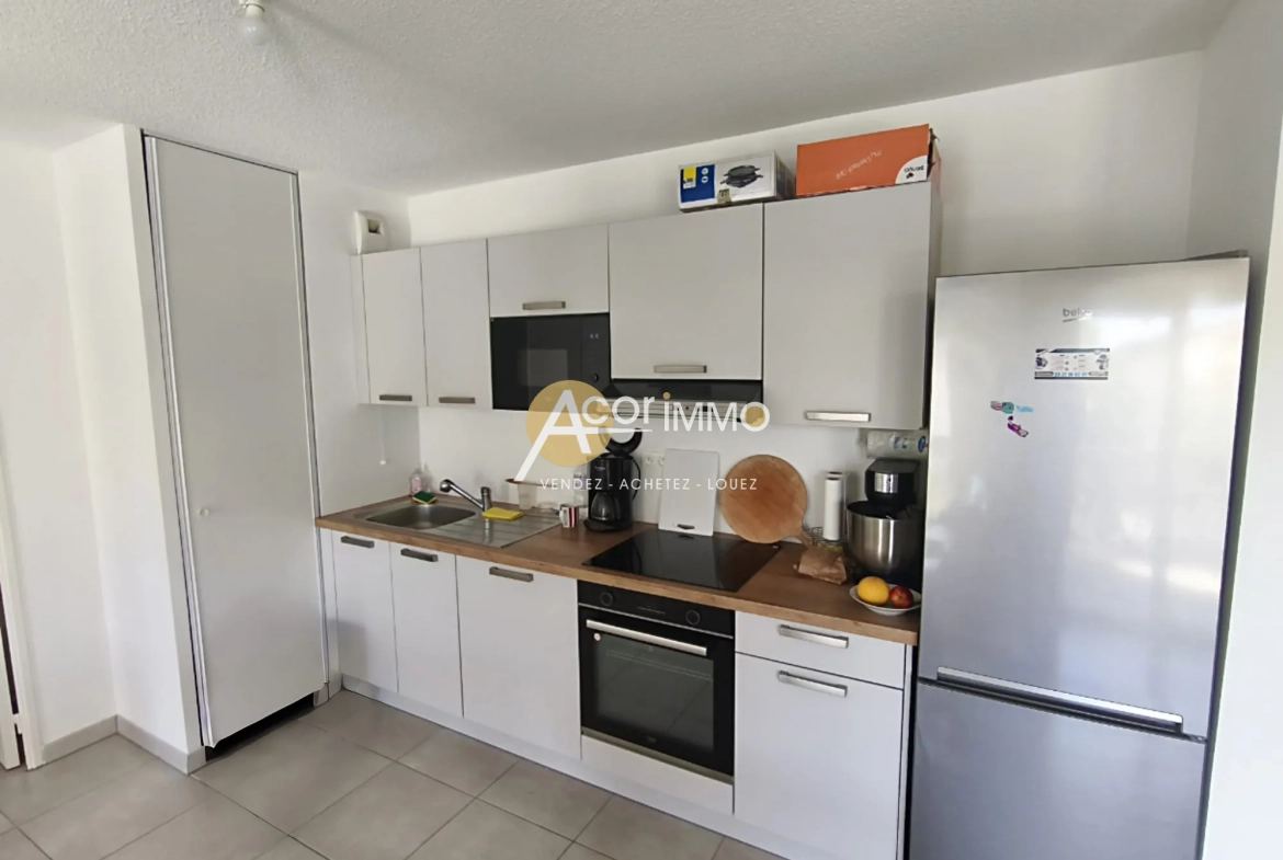Vente appartement T3 à La Seyne-sur-Mer avec terrasse et parking en résidence récente 