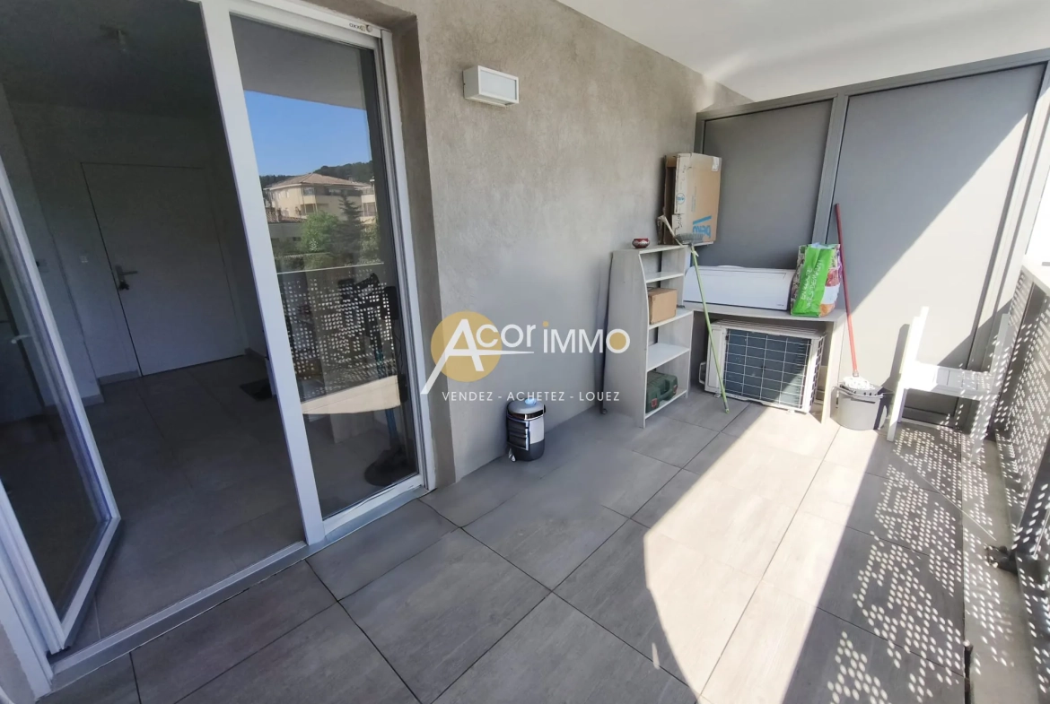 Vente appartement T3 à La Seyne-sur-Mer avec terrasse et parking en résidence récente 