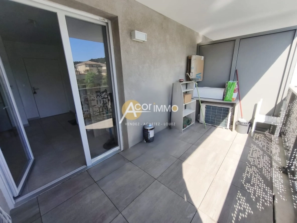 Vente appartement T3 à La Seyne-sur-Mer avec terrasse et parking en résidence récente 
