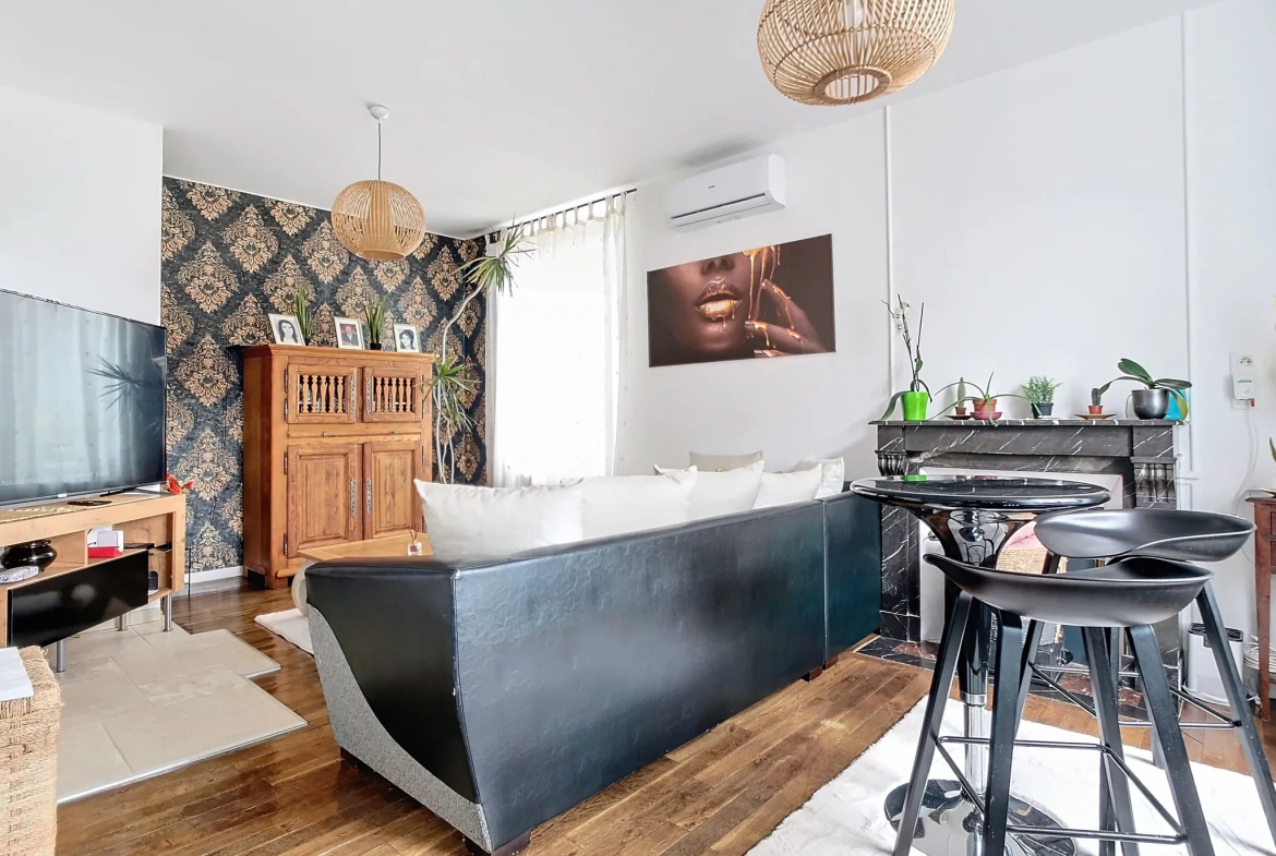 Belle maison rénovée de 4 chambres à Troyes, emplacement central 