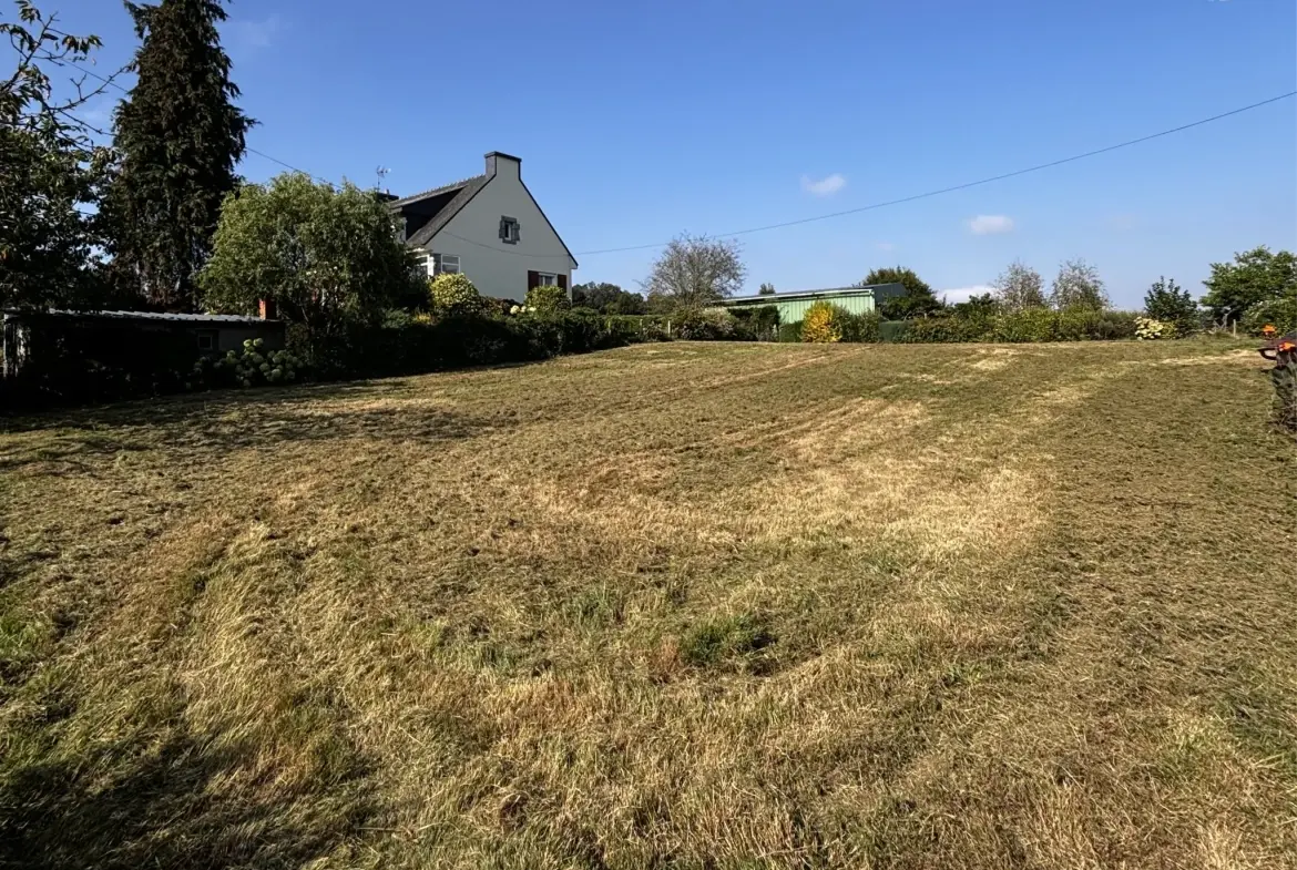 Terrain constructible hors lotissement à Caro, 650 m² - Vente à 25 100 € 