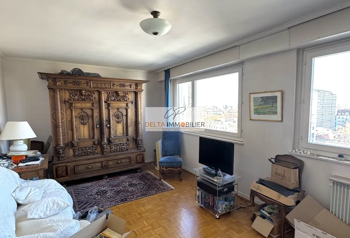 Grand appartement de 153 m² à Mulhouse centre avec garage et cave 
