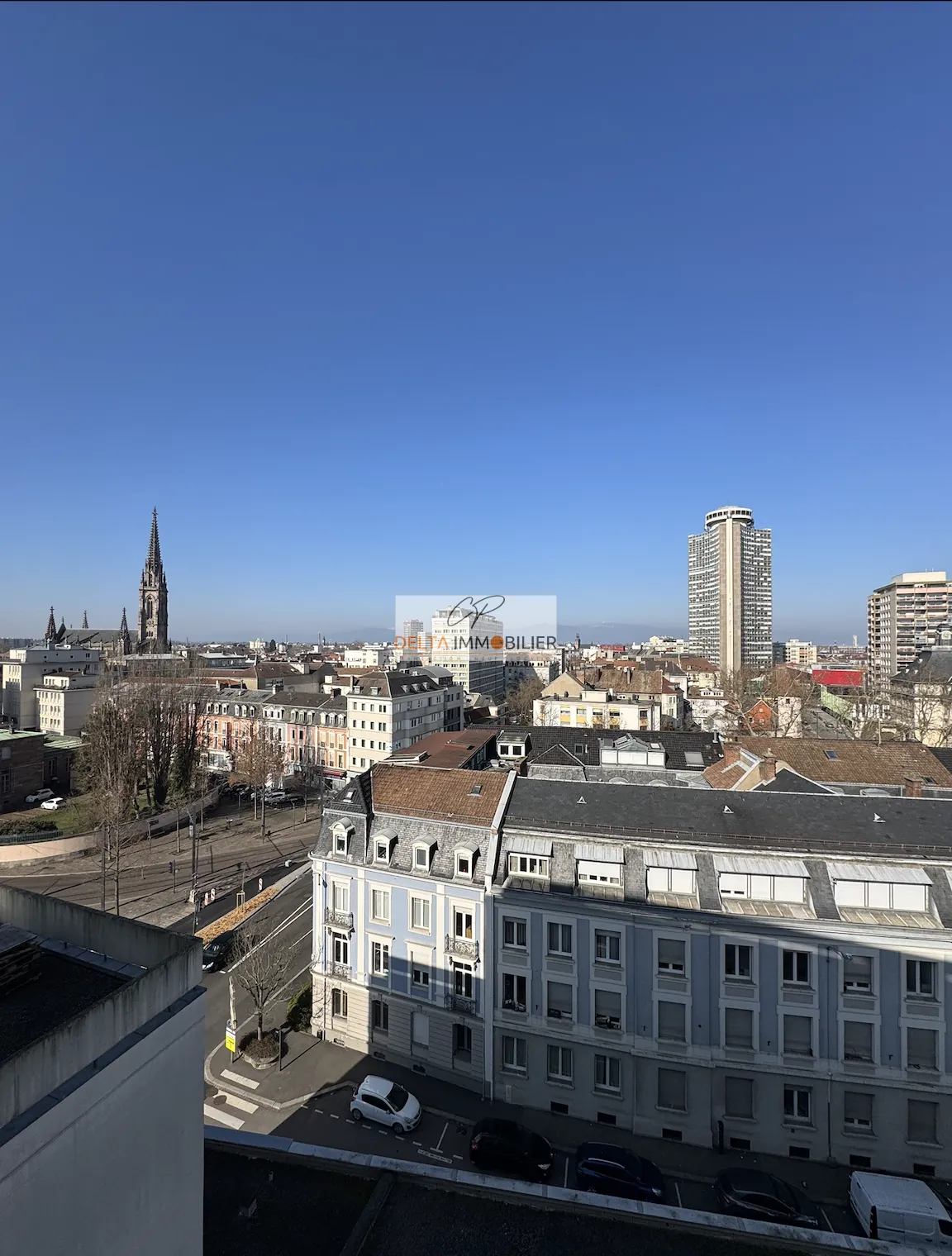 Grand appartement de 153 m² à Mulhouse centre avec garage et cave 